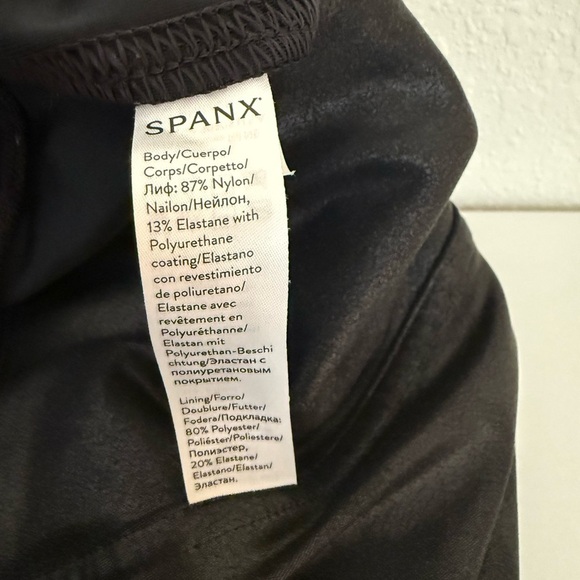 SPANX Faux Leather Leggings - Picture 3 of 11